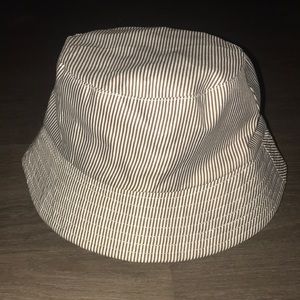 Baby/ Toddler Pinstripe Bucket Hat
